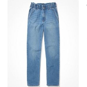 NWT- AE baggy mom jean!
